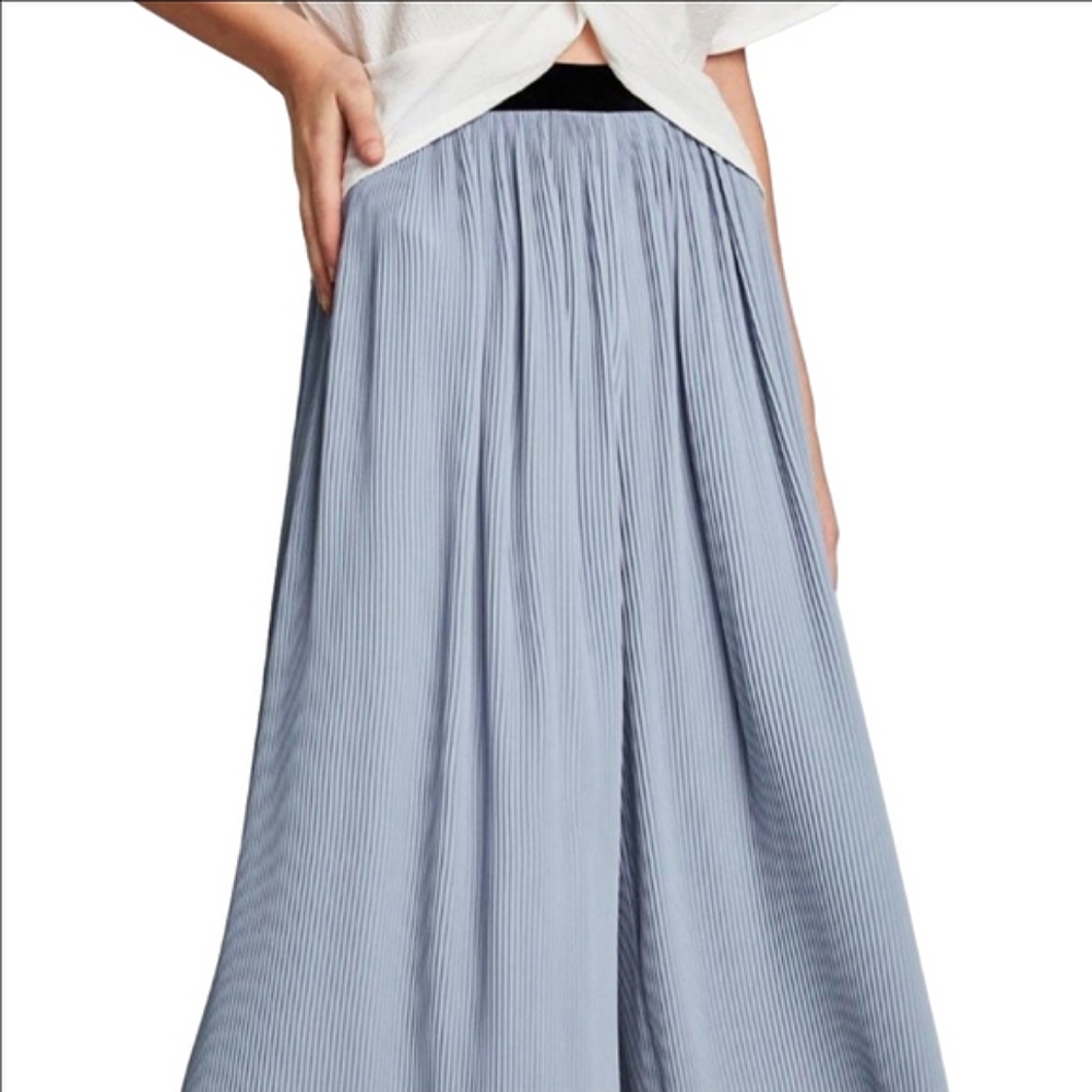 🆕 ZARA PLEATED CULOTTES TROUSERS LIGHT BLUE CROPPED PANTS WITH VELVET WAISTBAND - Picture 4 of 10